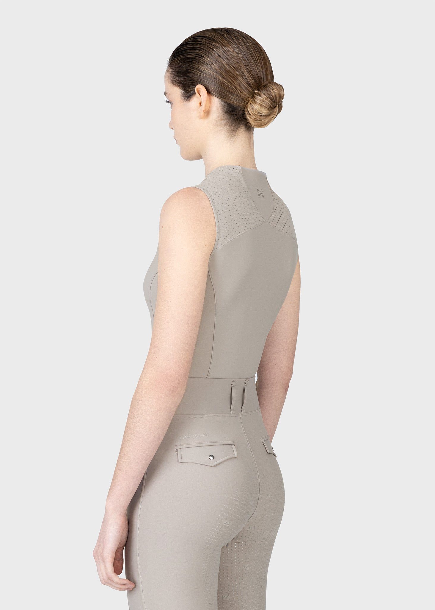 MAXIMILIAN EQUESTRIAN Origin Base Layer ärmellos soft taupe