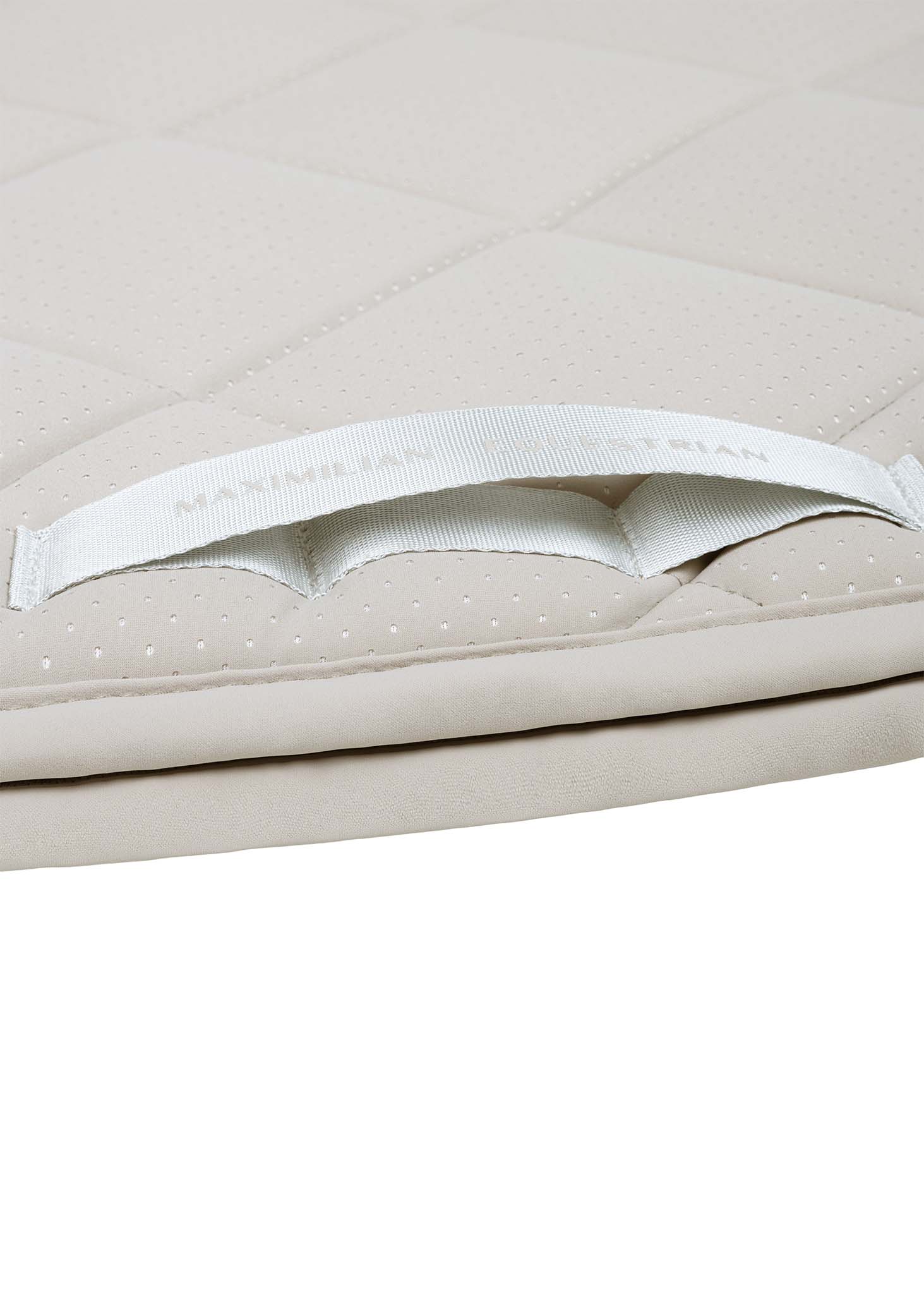 Maximilian Equestrian Schabracke Aeris soft taupe