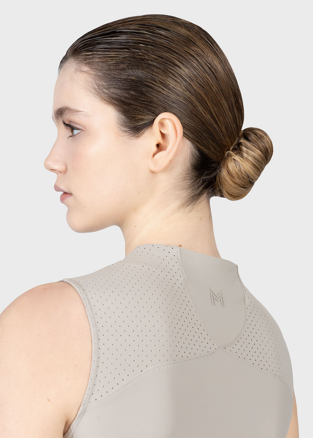 MAXIMILIAN EQUESTRIAN Frame Base Layer sleeveless laurel