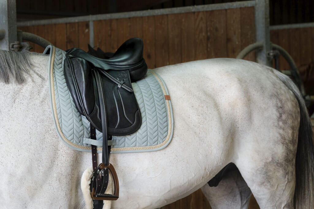 schabracke_equithem_softy_greemilla_pferdesport