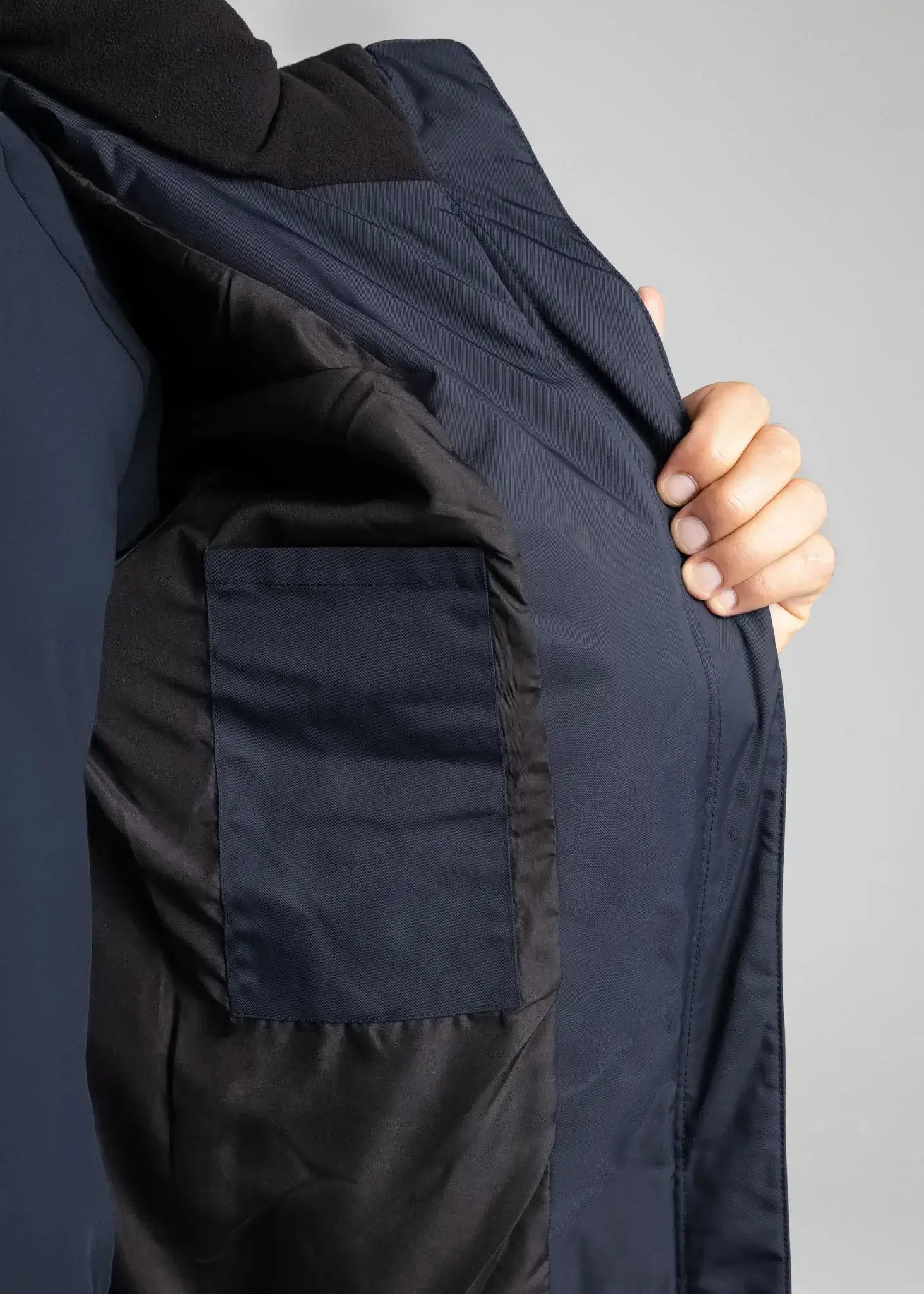 MAXIMILIAN EQUESTRIAN Elan Puffer Jacket navy