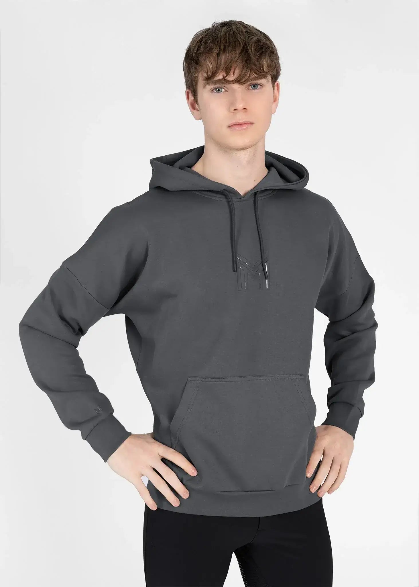 icon_hoodie_oversizced_kaputzenpullover_hoodie_maximilian_greemillaa_pferdesport