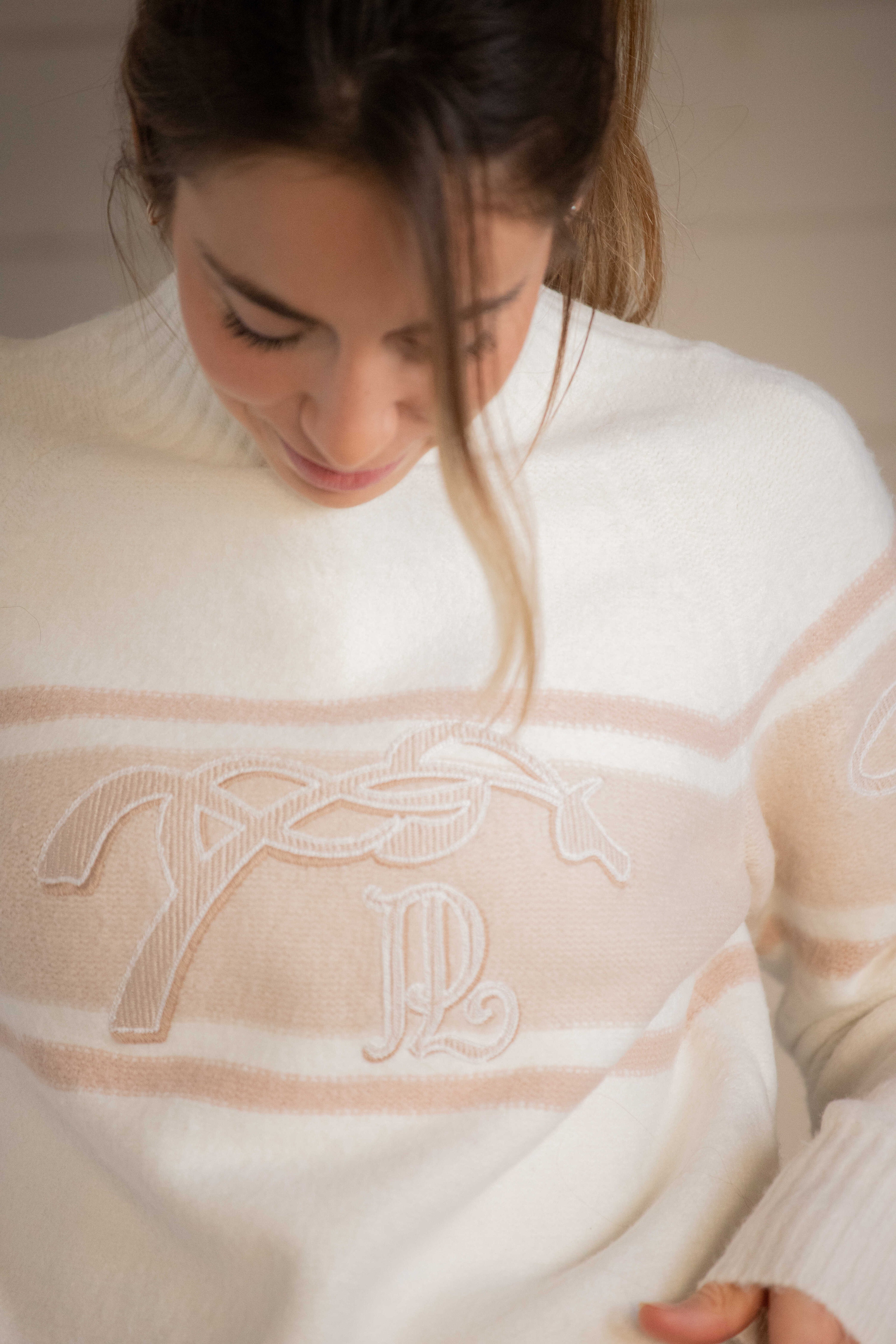 Penelope Pullover Noris