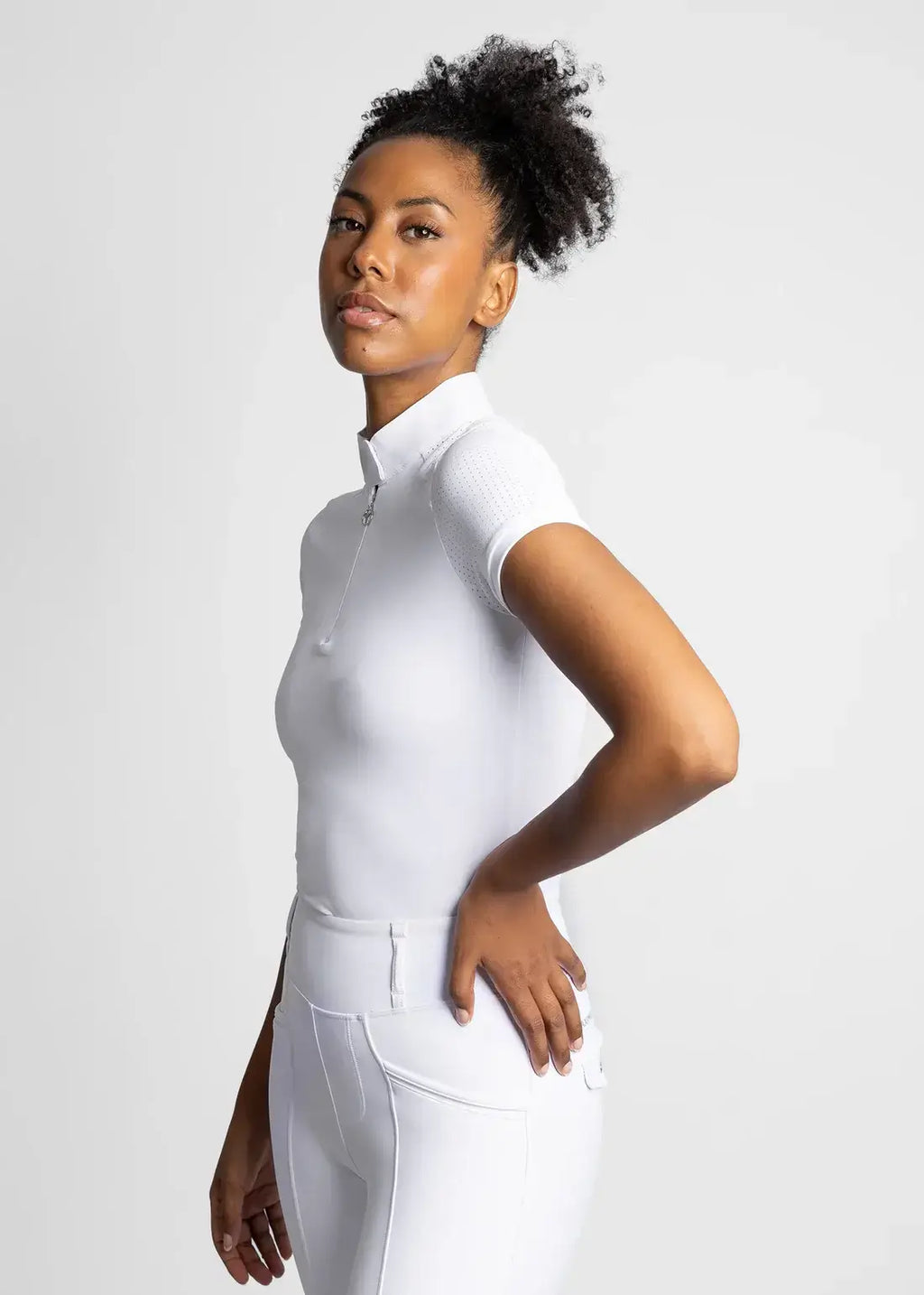 maximilian_kurzarm_air_show_greemillaa_pferdesport