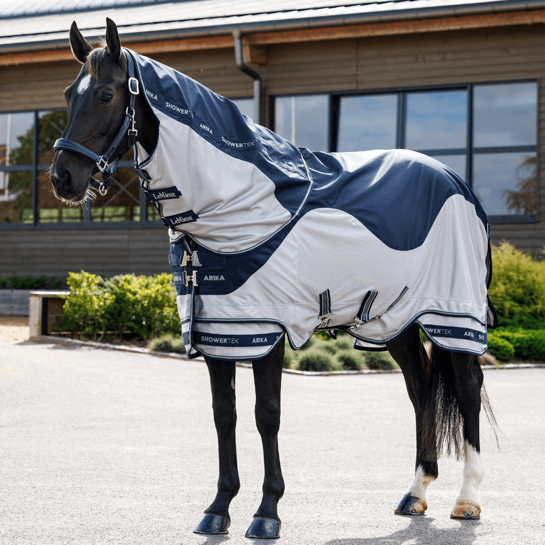 LeMieux_Arika_Shower-Tek_Fliegendecke_greemillaa