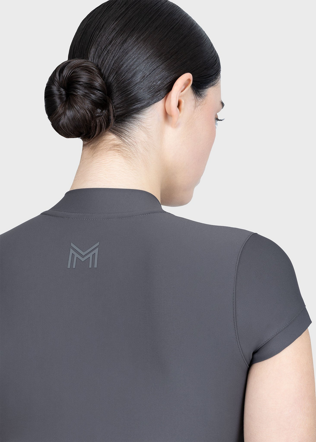 MAXIMILIAN EQUESTRIAN Velya Kurzarm Polo Shirt graphite