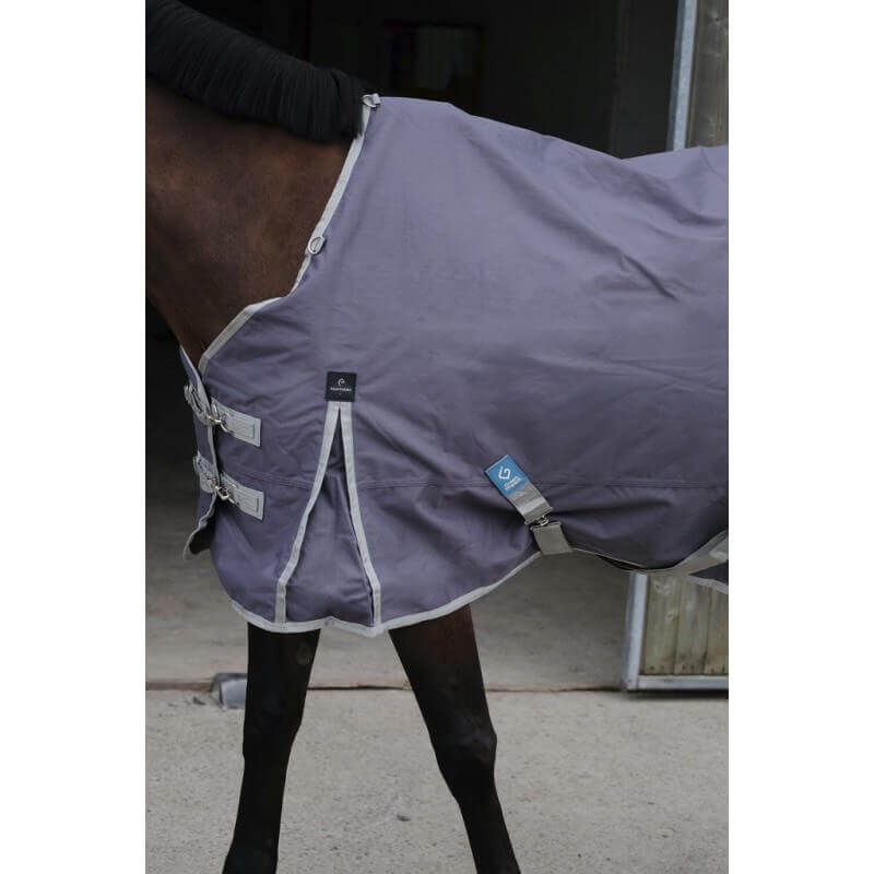 outdoordecke_recycelt_equitheme_tyrex_greemillaa-pferdesport